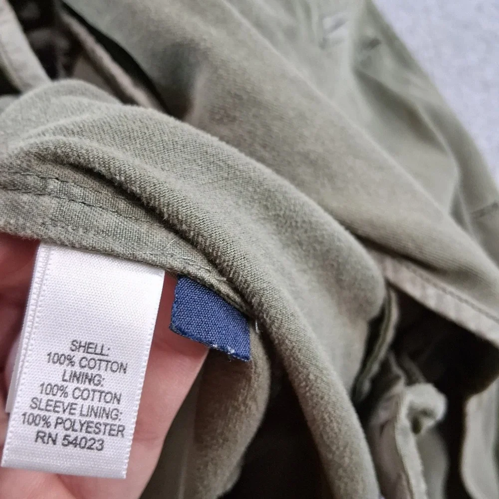 Banana Republic this item